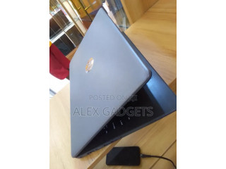 Server HP Easy Connect 8GB Intel Core I7 SSD 512GB